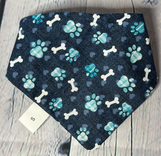 Blue Paw Reversible Scrunchie Bandana