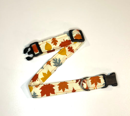 Fall Leaves Collar